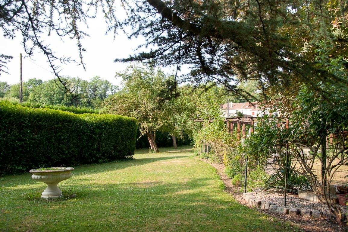 Longueville  Maison Lalongere מראה חיצוני תמונה